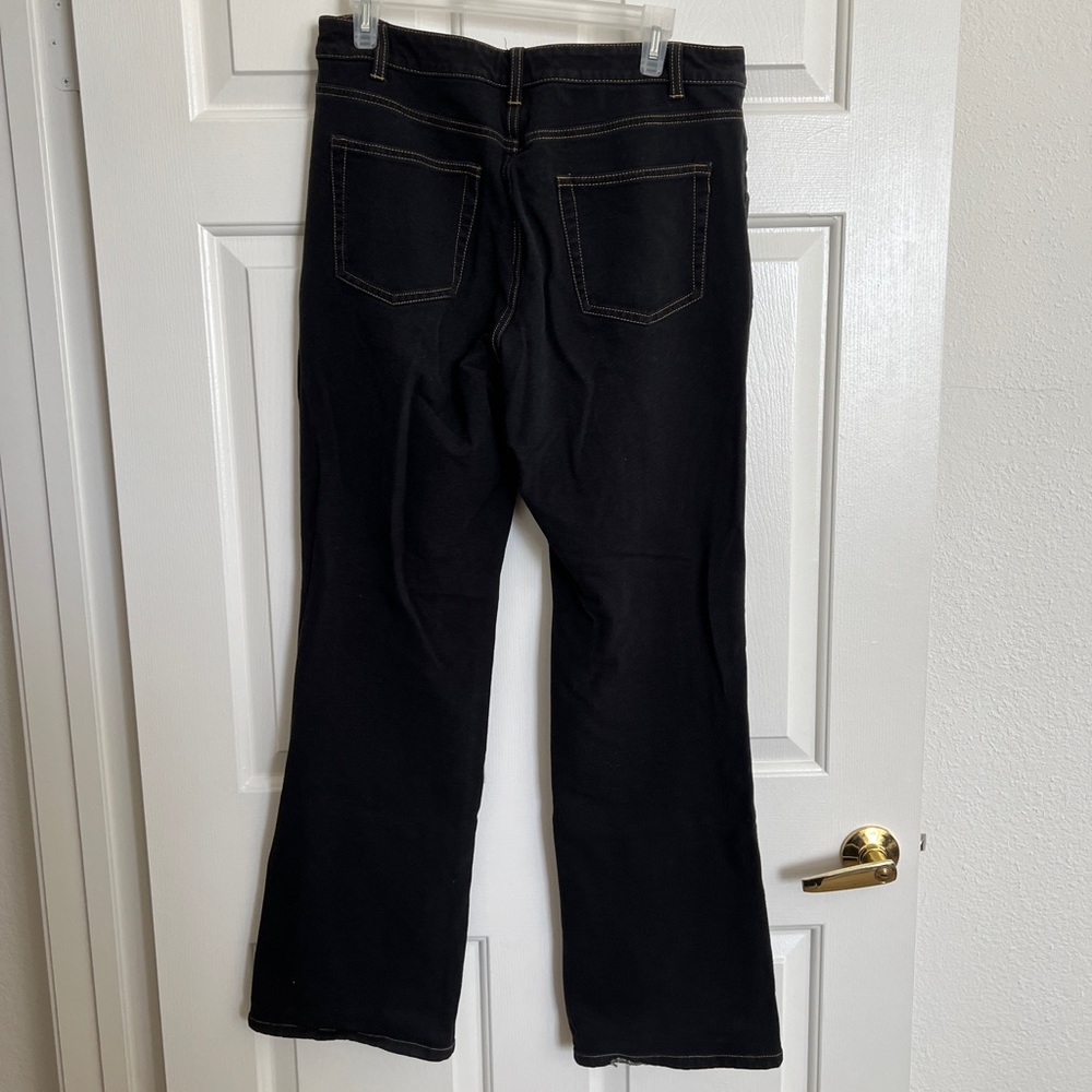 *30% OFF ANY 2 + ITEMS*   Coldwater Creek black jeans as 12
